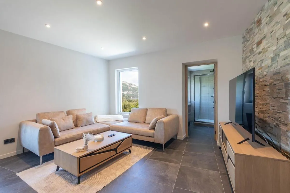 Villa Cabana & Terrasse Du Bourget - Jacuzzi Chanaz